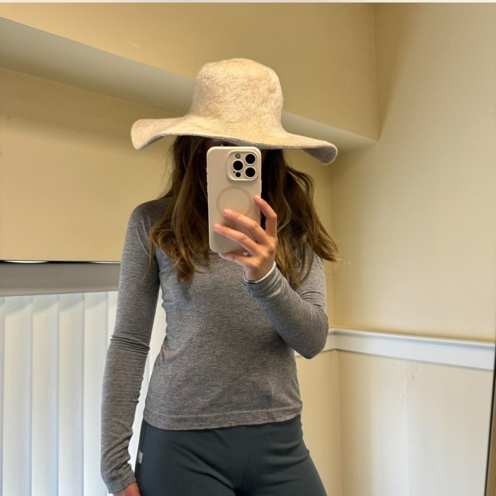 Vintage Style Fuzzy Wide Brim Floppy Sun Hat Cream Beige Textured Boho Accessory